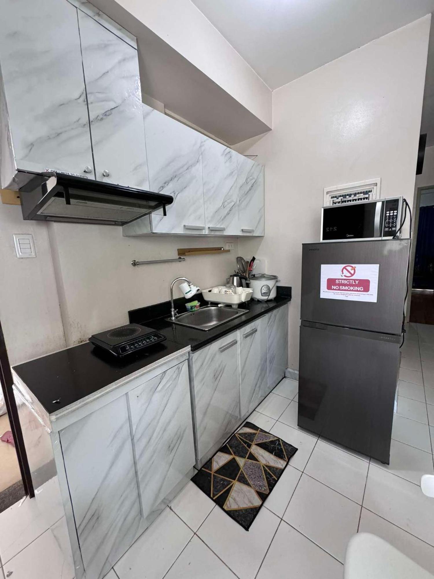 Vittoria Suites At Northpoint Pines Estate Davao Экстерьер фото